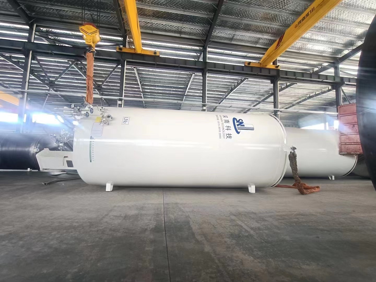 HT Cryogenic Storage Tank